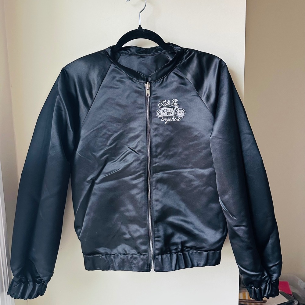 Volcom Womens Reversible‎ Satin Bomber Jacket Black Graphic Zip Up Medium NEW - Picture 6 of 9